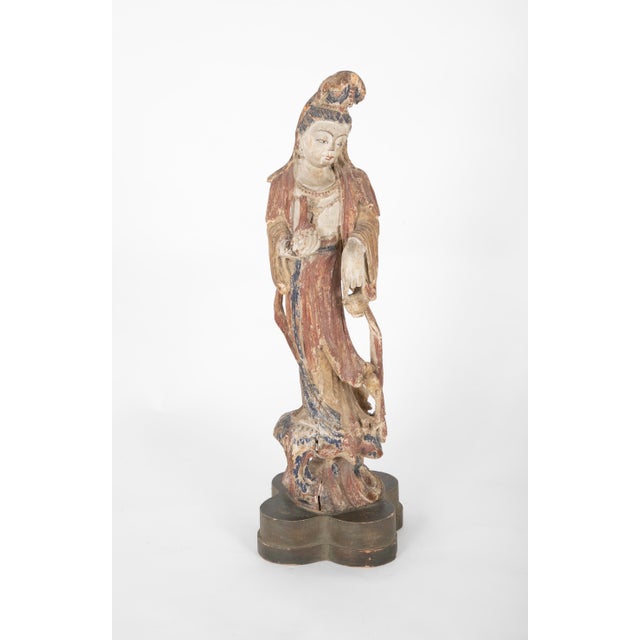 Early 20th Century Chinese Carved and Painted Wood Sculpture of Guanyin For Sale - Image 5 of 12