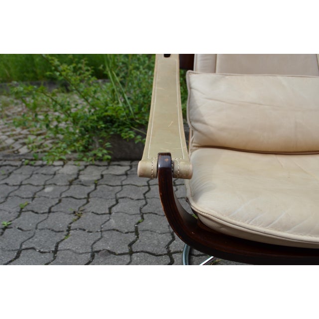 Leather Swivel Lounge Chair in Cognac and Ecru by Ake Fribytter for NELO, Sweden, 1970s For Sale - Image 4 of 18