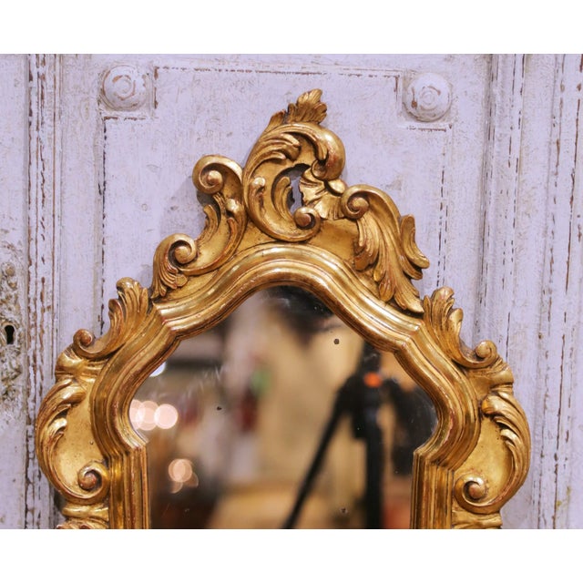 French 19th Century Italian Louis XV Carved Giltwood Wall Mirror With Mercury Glass For Sale - Image 3 of 7