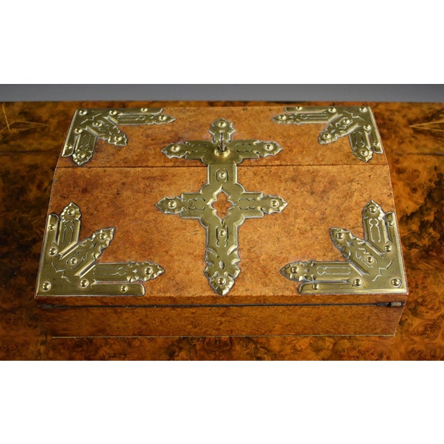 Victorian Amboyna Writing Slope, 1870 For Sale - Image 9 of 15