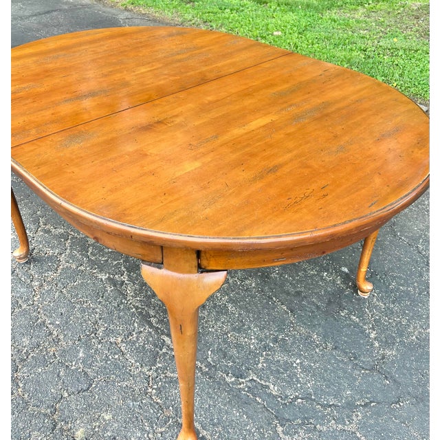Wood Habersham Oval Pine Queen Anne Extension Dining Table For Sale - Image 7 of 12