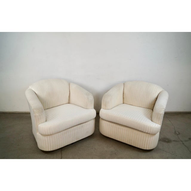 Henredon 1970’s Postmodern Swivel Lounge Chairs - A Pair For Sale - Image 4 of 12