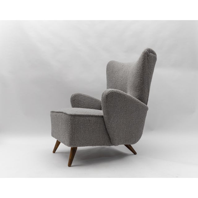 Mid-Century Modern Large Grey Boucle Fabric Wingback Armchair, Italy, 1950s For Sale - Image 3 of 10