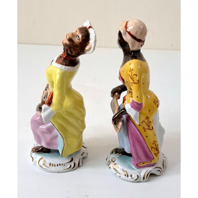1980s 1980s Chelsea House Porcelain Monkey Band Singer Figurines, Pair, Meissen Style Rococo Musicians For Sale - Image 5 of 14