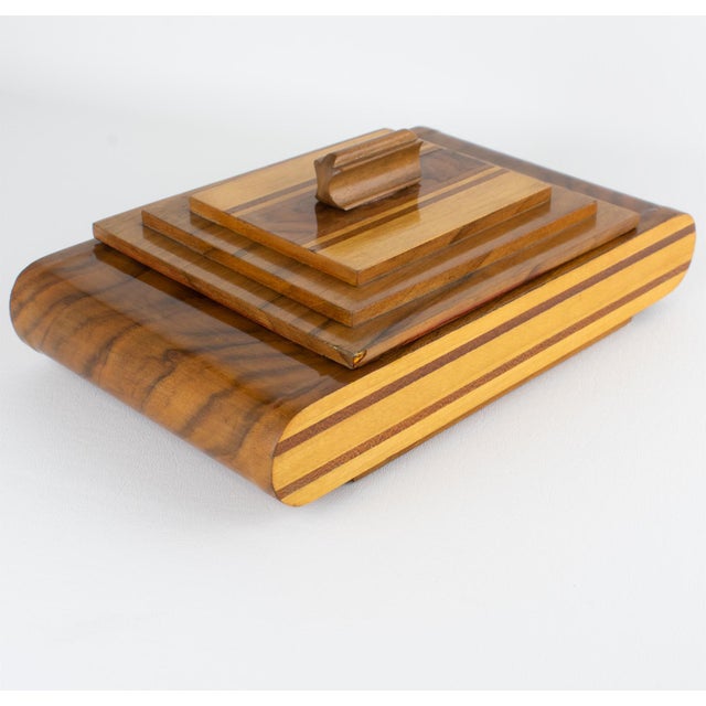 Art Deco Wood Marquetry Geometric Skyscraper Box, circa 1930 For Sale In Atlanta - Image 6 of 12