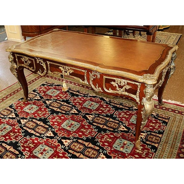 1950s Bronze Mounted Louis XV French Style Kingwood Writing Desk Bureau Plat For Sale In New York - Image 6 of 11