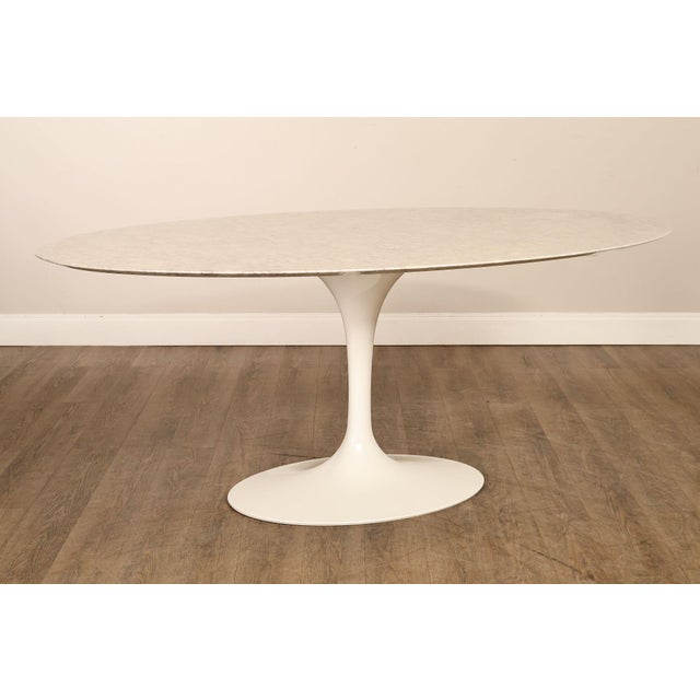 Mid-Century Modern Knoll Saarinen Oval Marble Dining Table For Sale - Image 3 of 18