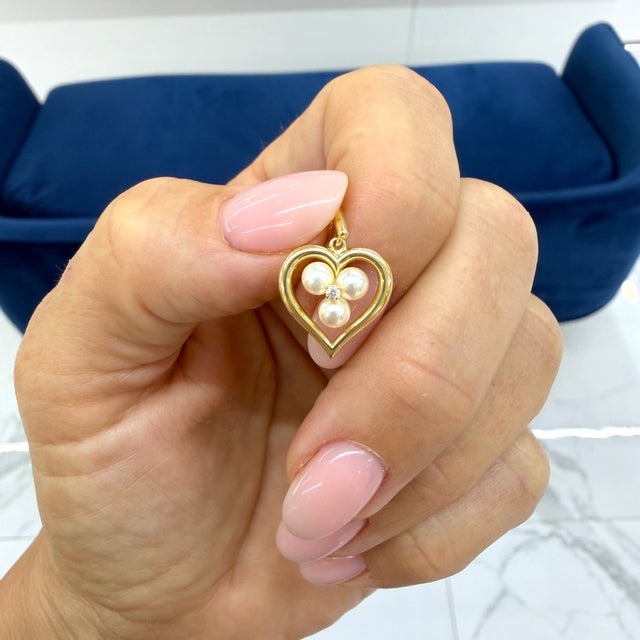 Gold Retired Mikimoto 18k Yellow Gold Pearl Pendant Heart Motif Drop Pendant For Sale - Image 8 of 8
