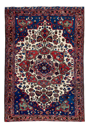 Antique Bakhtiar Rug, 1890s