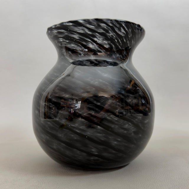 Late 20th Century Vintage Italian Murano Glass Vase, 1970s For Sale - Image 5 of 9