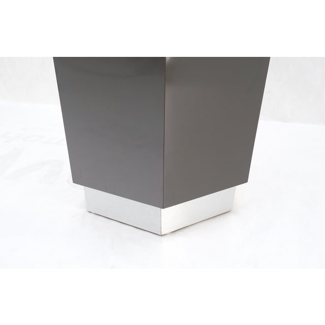 Grey Laminate Aluminum Base Hexagon Shape Mid-Century Modern Pedestal For Sale - Image 6 of 9