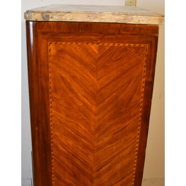 1900s Antique French Louis XV Walnut Inlaid & Marble Top Lingerie Stand For Sale - Image 9 of 16