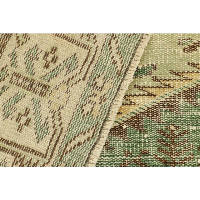 Textile Vintage Turkish Rug in Green With Geometric Medallion, From Rug & Kilim For Sale - Image 7 of 7