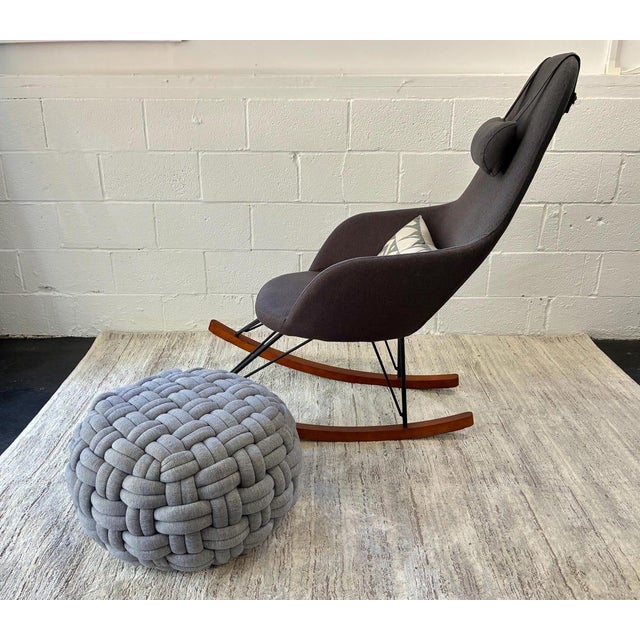 Mid-Century Modern Pod Rocking Chair and Knot Ottoman For Sale - Image 3 of 10