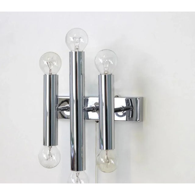 Italian Chrome Wall Sconces in the Style of Sciolari, 1970s, Set of 2 For Sale - Image 4 of 5