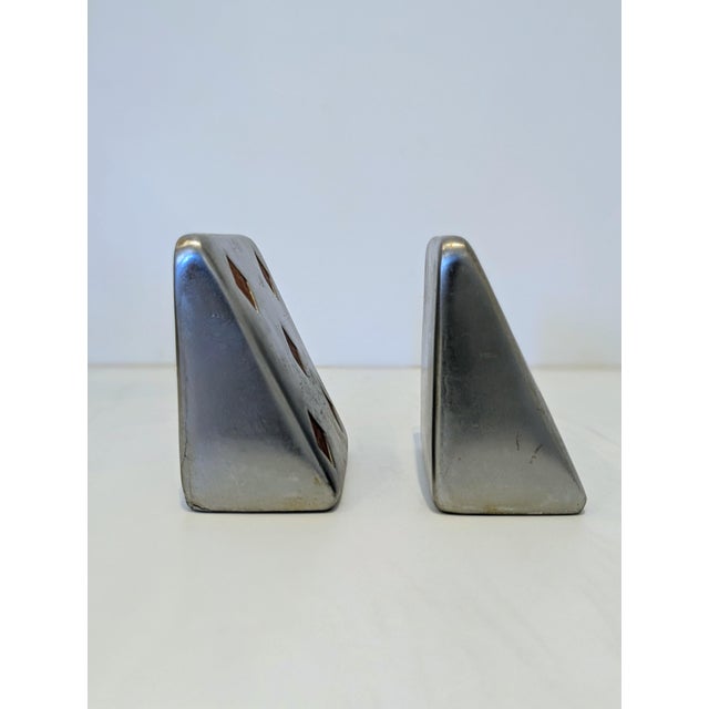 Mid-Century Modern Pair of Aluminum and Walnut Bookends for Jenfredware Maison Gourmet by Kenji Fujita, Circa 1960s For Sale - Image 3 of 6