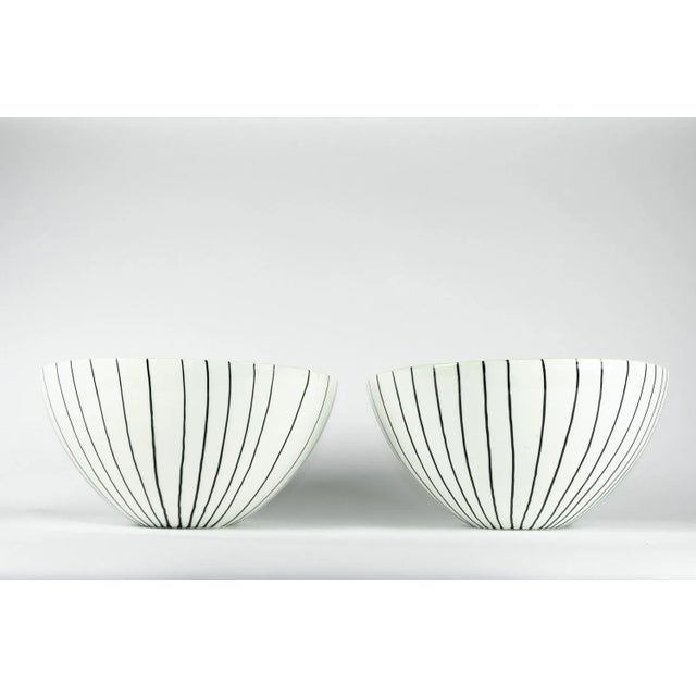 Vintage pair Italian porcelain tableware pieces / centerpieces . Each piece is in excellent condition. Each piece measure...