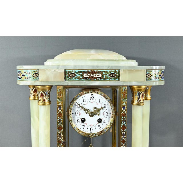 Napoleon III Clock with Columns in Onyx and Enamels, 19th Century For Sale - Image 6 of 18