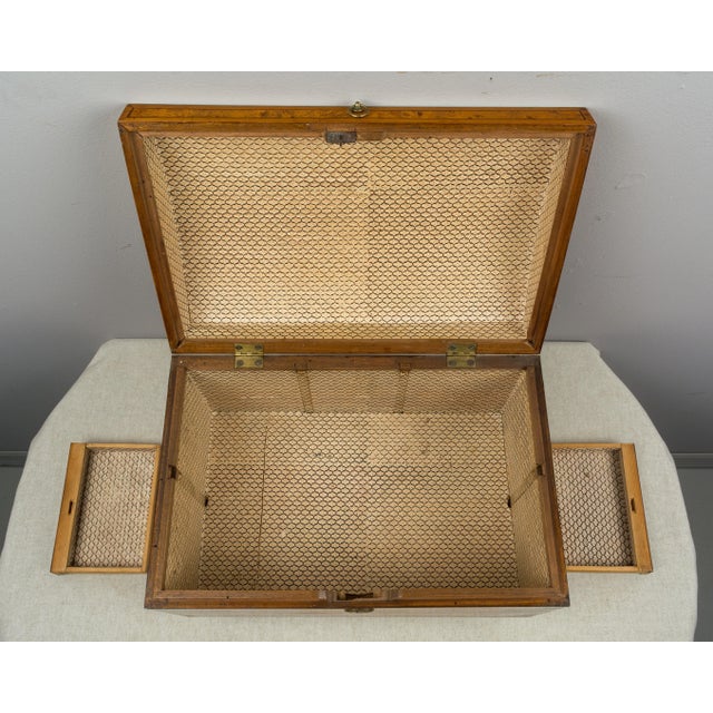 Brown 19th Century Italian Marquetry Box For Sale - Image 8 of 13