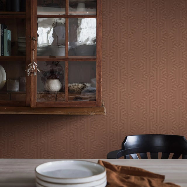 Contemporary SAMPLE - Boråstapeter Garbo Wallpaper In Terracotta And Gold For Sale - Image 3 of 3