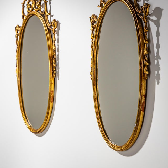 1920s Mid-Century Oval Giltwood Wall Mirrors, Italy, Set of 2 For Sale - Image 5 of 8
