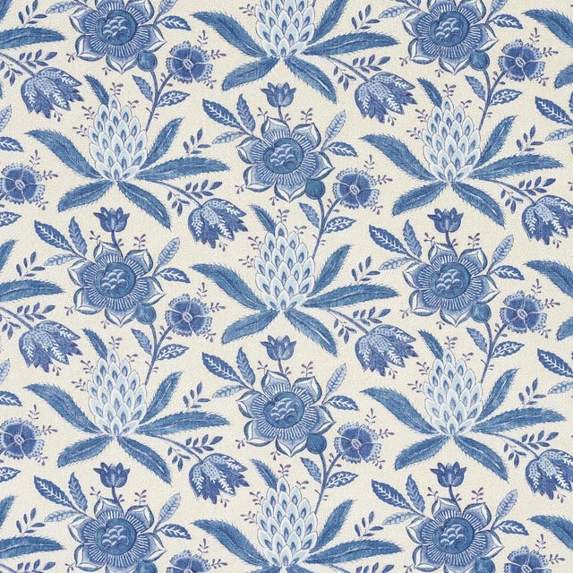 Sample - Schumacher Lafayette Botanical Fabric in Cornflower For Sale