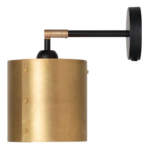Svep Wall Lamp in Brass from Konsthantverk For Sale