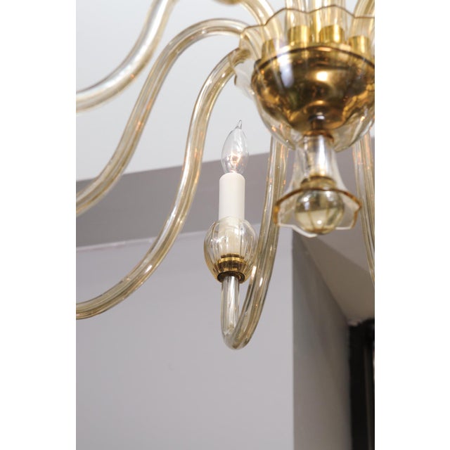 1960s 10-Light Venetian Glass Chandelier - Italy For Sale - Image 13 of 18
