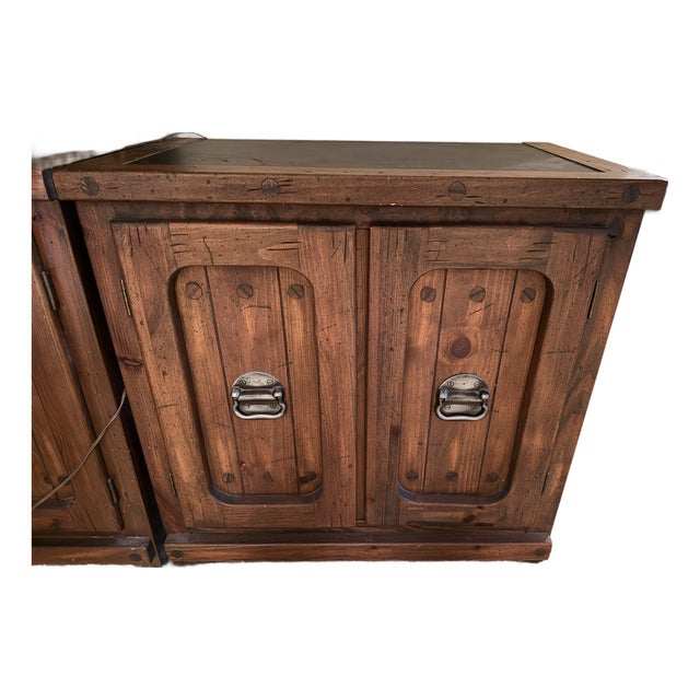 Vintage Young Hinkle "Ship Ahoy" Wood Bachelor's Chest For Sale