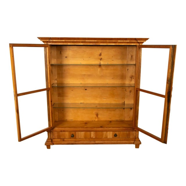 Mid 19th Century Antique Austrian Cherry Wood Biedermeier Display Library Cabinet Bookcase 1840 For Sale - Image 5 of 12