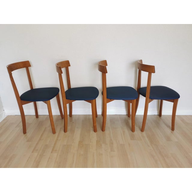 Vintage Italian Dining Chairs with Blue Fabric Seats from Calligaris, 1990s, Set of 4 For Sale - Image 10 of 18