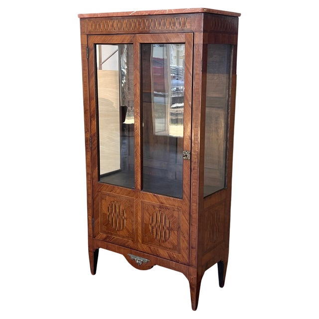 Late 20th Century Louis XVI Style Showcase Vitrine in Walnut with Geometrical Marquetry For Sale - Image 15 of 18