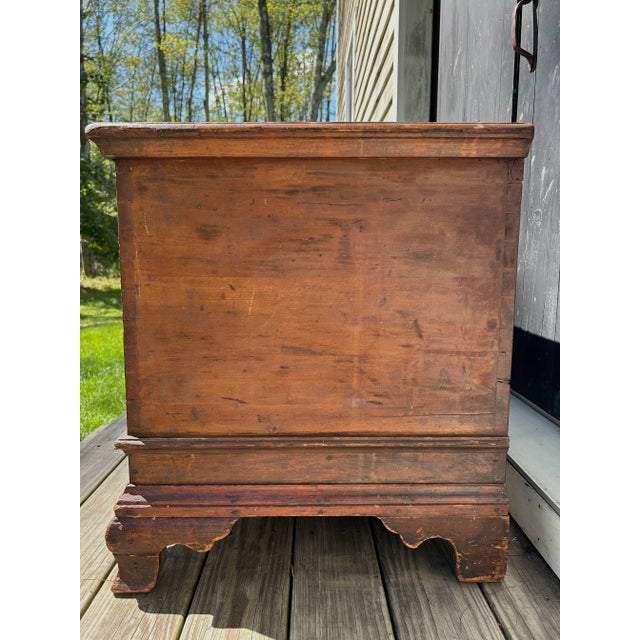 American 18th Century American Chippendale Blanket Chest For Sale - Image 3 of 11