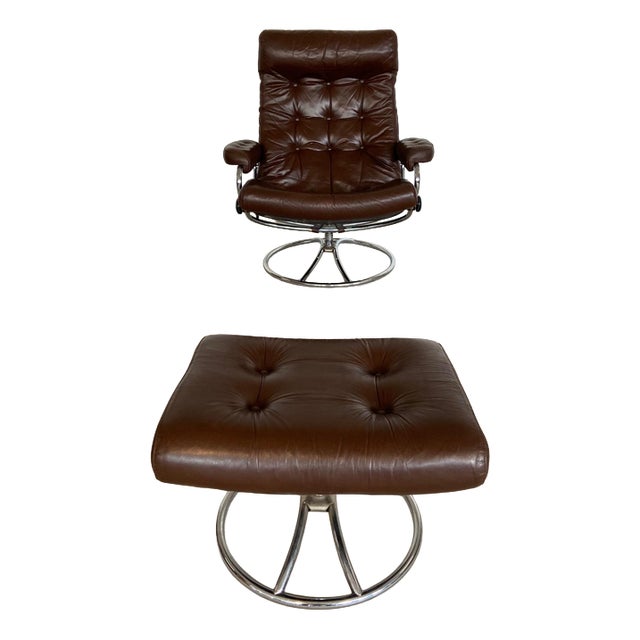 Vintage Brown Leather Ekornes Stressless Reclining Lounge Chair & Stool 1960,s For Sale