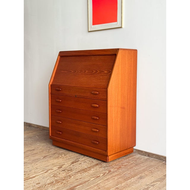 Mid-Century Modern Teak Secretary from Dyrlund, 1960s For Sale - Image 9 of 18