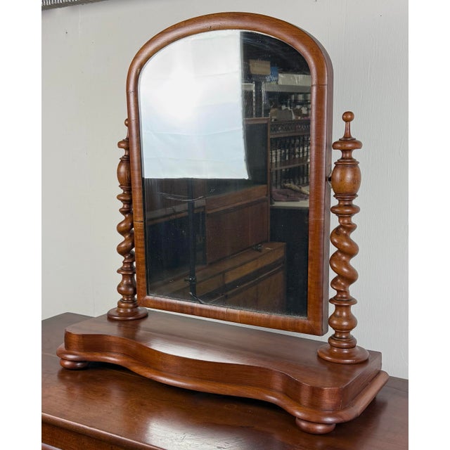 19th Century Antique Mahogany Barley Twist Tabletop Gentlemen’s Shaving / Vanity Mirror For Sale - Image 9 of 12