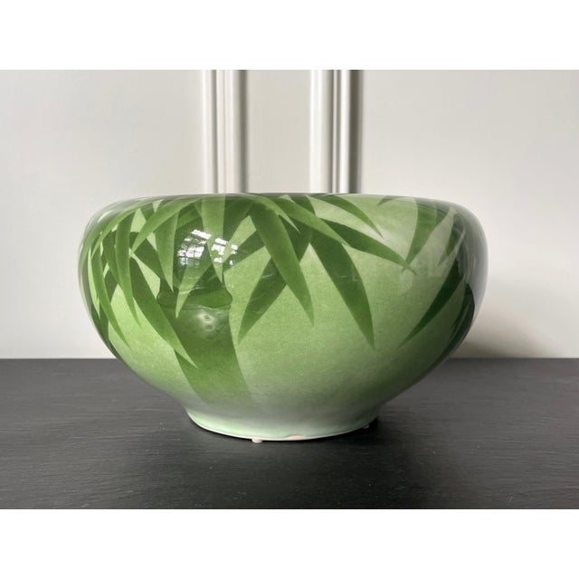 Japanese Ceramic Centerpiece Bowl Makuzu Kozan Meiji Period For Sale - Image 14 of 18