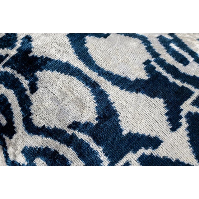 ️ Goose Down Pillows Delight: Ever had that cloud-like feeling? That's what we're bringing to your couch! Obsessed with...