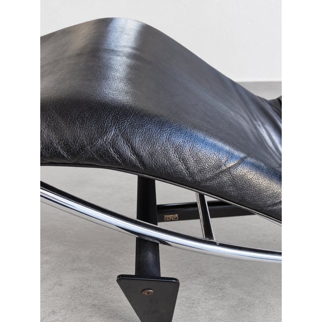 Animal Skin LC4 Chaise Longue Le Corbusier by Le Corbusier for Cassina, 1980s For Sale - Image 7 of 8