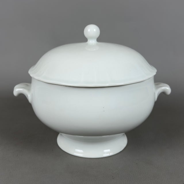 Vegetable Soup Tureen in White Porcelain by Richard Ginori For Sale - Image 11 of 11