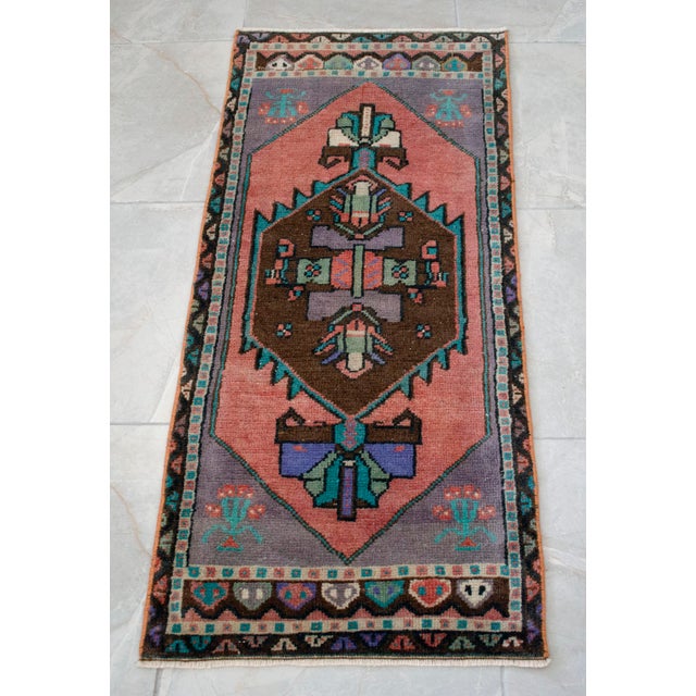 1970s Hand Knotted Turkish Rug Boho-Chic Small Accent Rug Enrty Decor Door Mat 19"x44" For Sale - Image 13 of 13