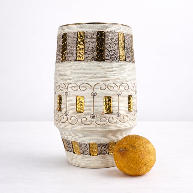 Ceramic Italian Gilded Sgraffito Ceramic Vase from Fratelli Fanciullacci, 1960s For Sale - Image 7 of 9