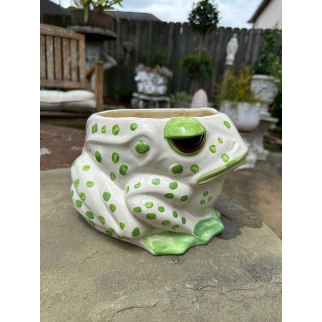 Vintage MCM 1970s Fitz and Floyd Spotted Frog Planter For Sale - Image 11 of 12