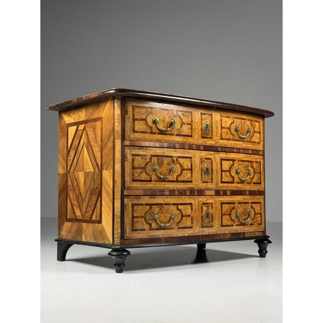 Brown French Marquetry Chest of Drawers, 18th Century For Sale - Image 8 of 18