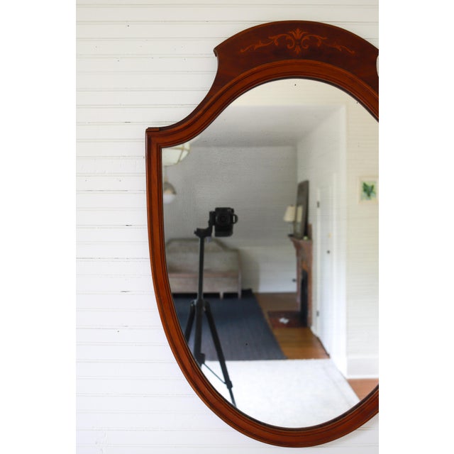 English Vintage Federal Style Shield Mirror, 1930s For Sale - Image 3 of 12