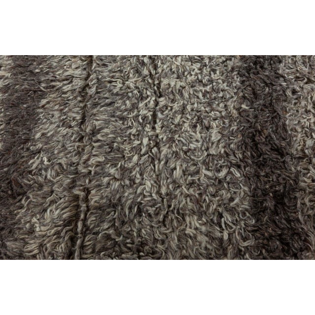 Gray Tulu Nadu ‘Grey Strata’ Abstract Modern Wool Rug by Doris Leslie Blau For Sale - Image 8 of 9