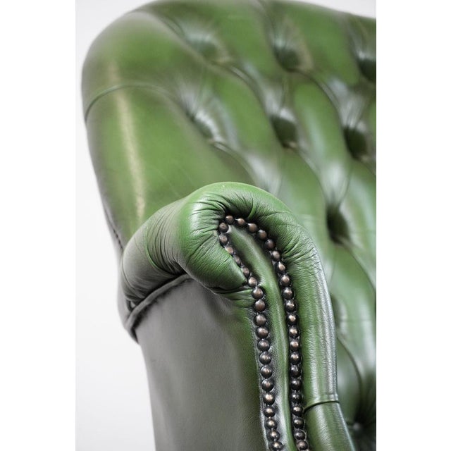 Large English Style Chesterfield Office Chair in Green Cowhide Leather For Sale - Image 14 of 18