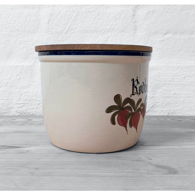 Pernille Ceramic Jar by Johannes Hansen for Knabstrup For Sale - Image 5 of 8