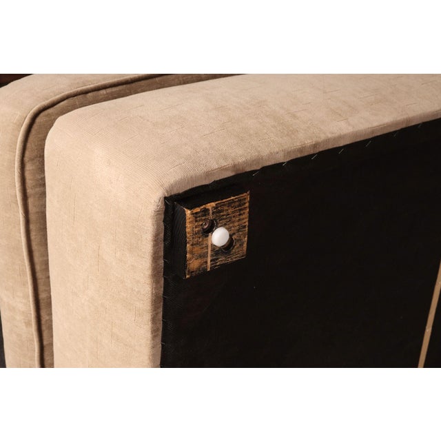 Vintage Art Deco-Style Chaise Lounge in Taupe Chenille With Ebonized Plinth Feet For Sale - Image 18 of 18