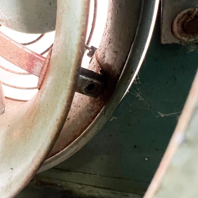 Metal 1950s Vintage Wall Unit Vornado Fabulous Mint Green Window Fan For Sale - Image 7 of 9